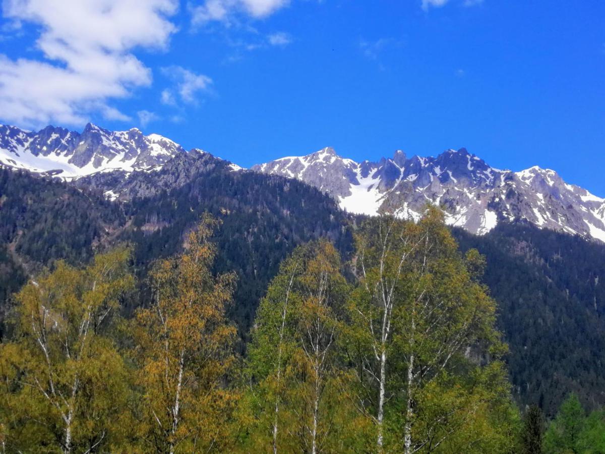 Хостел Le Chamoniard Volant Шамоні Екстер'єр фото
