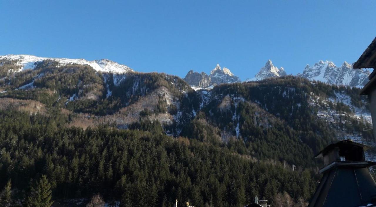 Хостел Le Chamoniard Volant Шамоні Екстер'єр фото